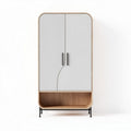 Kast van gelamineerd hout met witte deuren en zwart metalen handgrepen 90 x 50 x 160cm